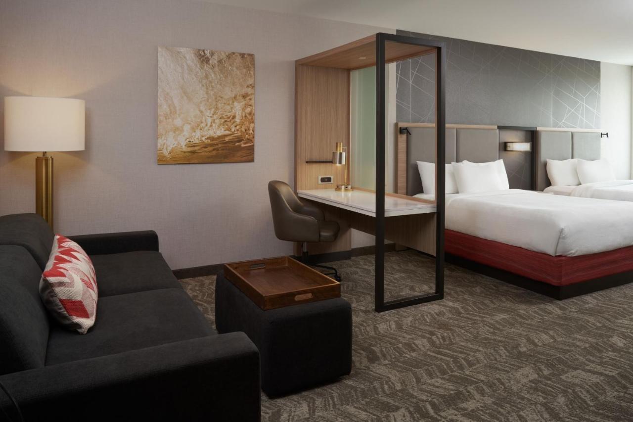 Springhill Suites By Marriott Fort Myers Эстеро Экстерьер фото