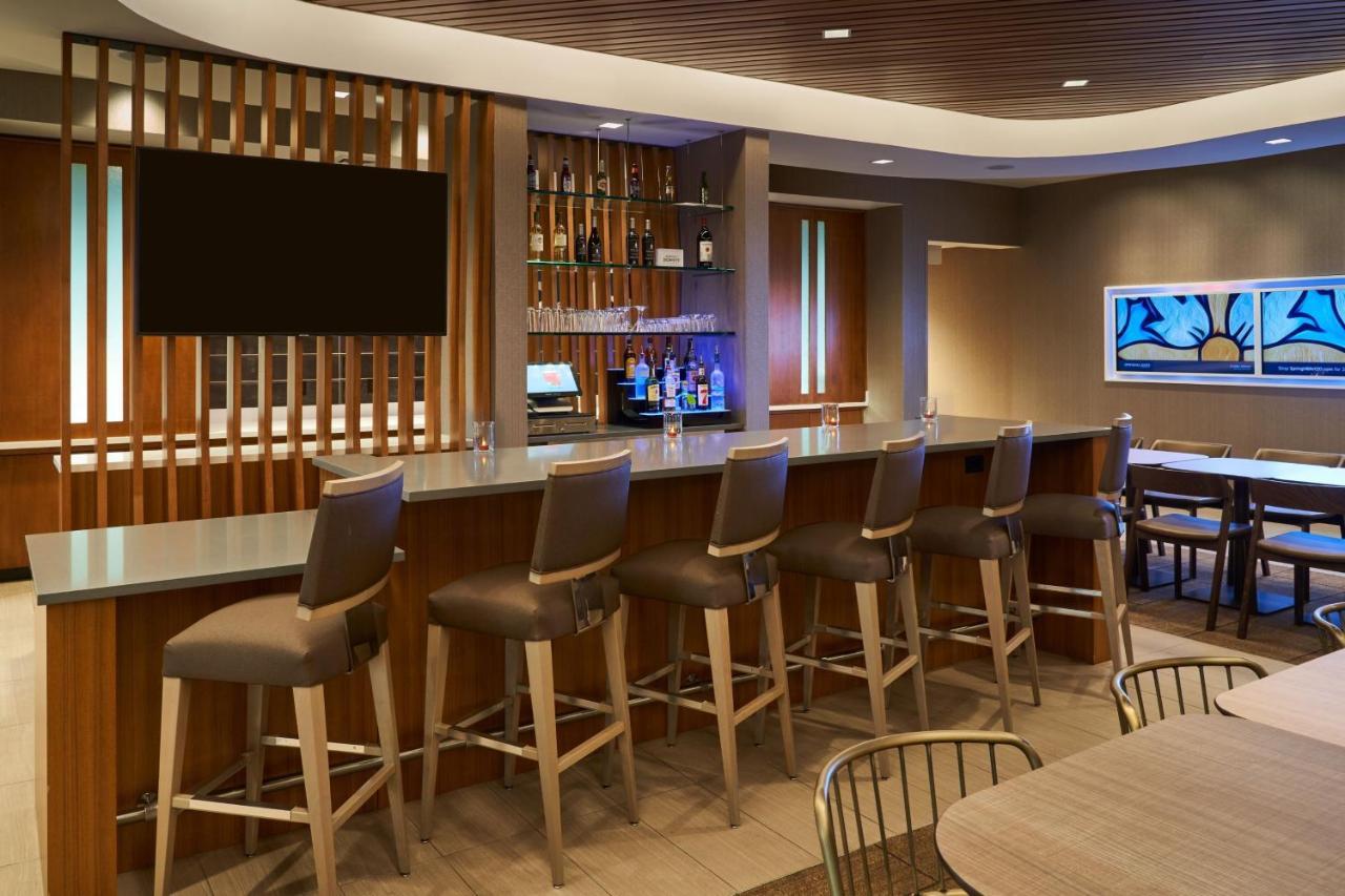Springhill Suites By Marriott Fort Myers Эстеро Экстерьер фото